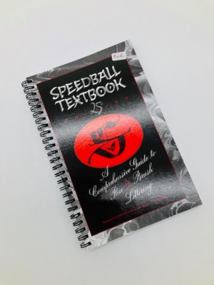 Livre sur la calligraphie speedball